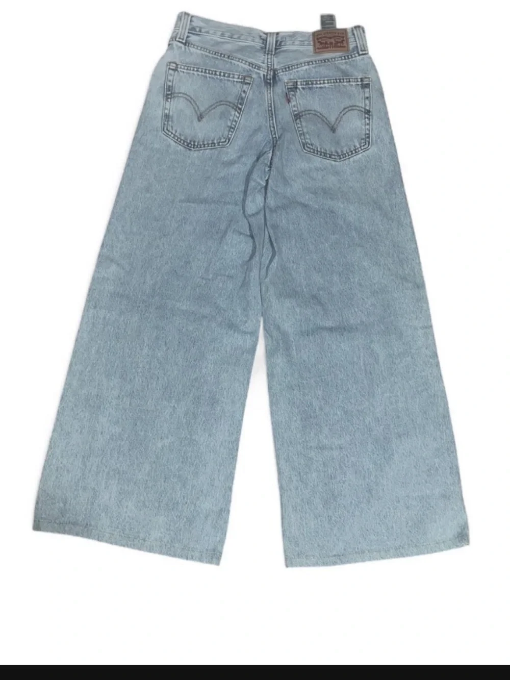 Levis levi wide